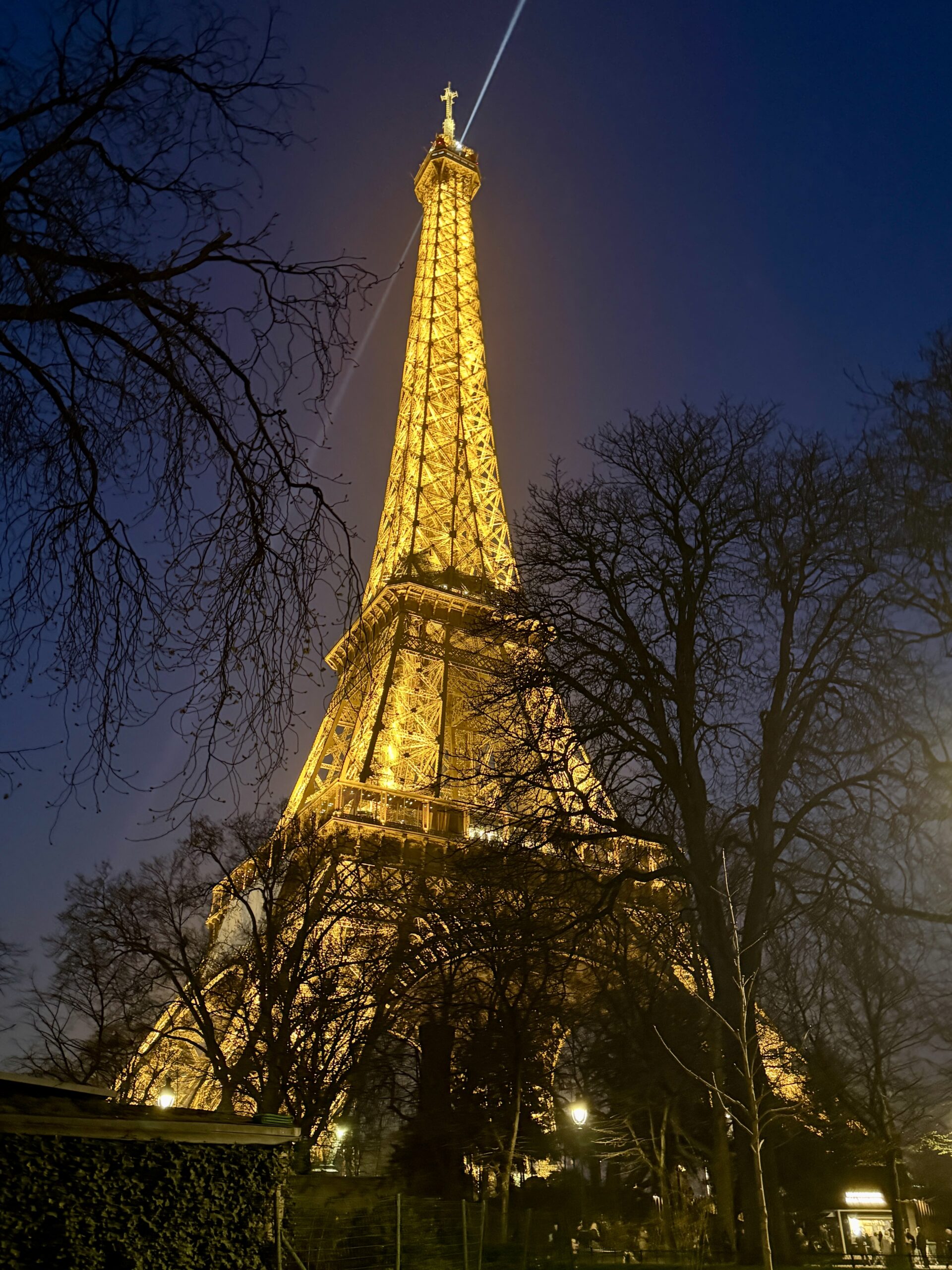 3 Days in Paris Itinerary: What I'd Do Differently Next Time Eiffel Tower at Night