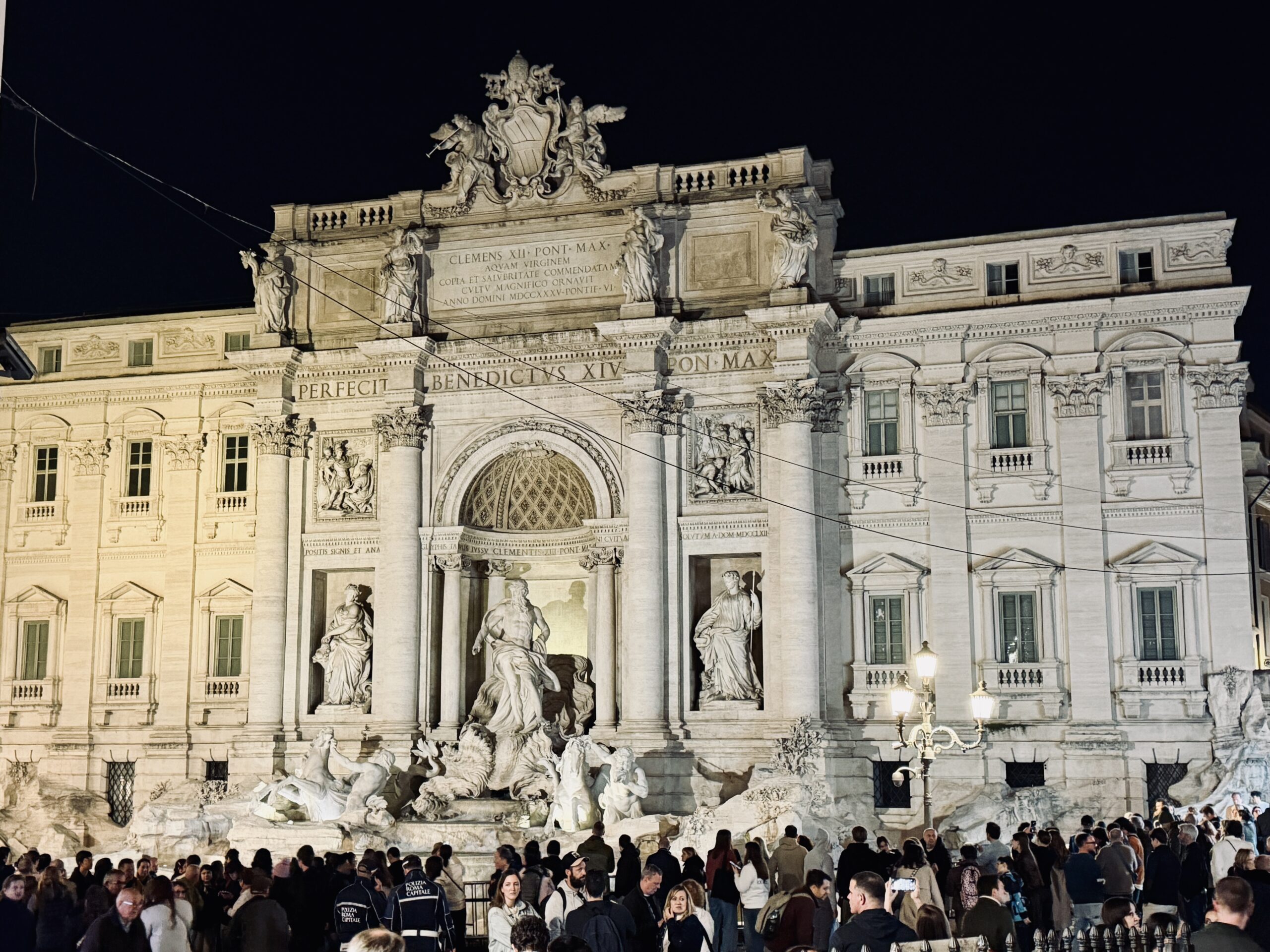 3 Days in Rome Itinerary: What's Worth It, What's Not, and What I'd Do Differently Trevi Fountain