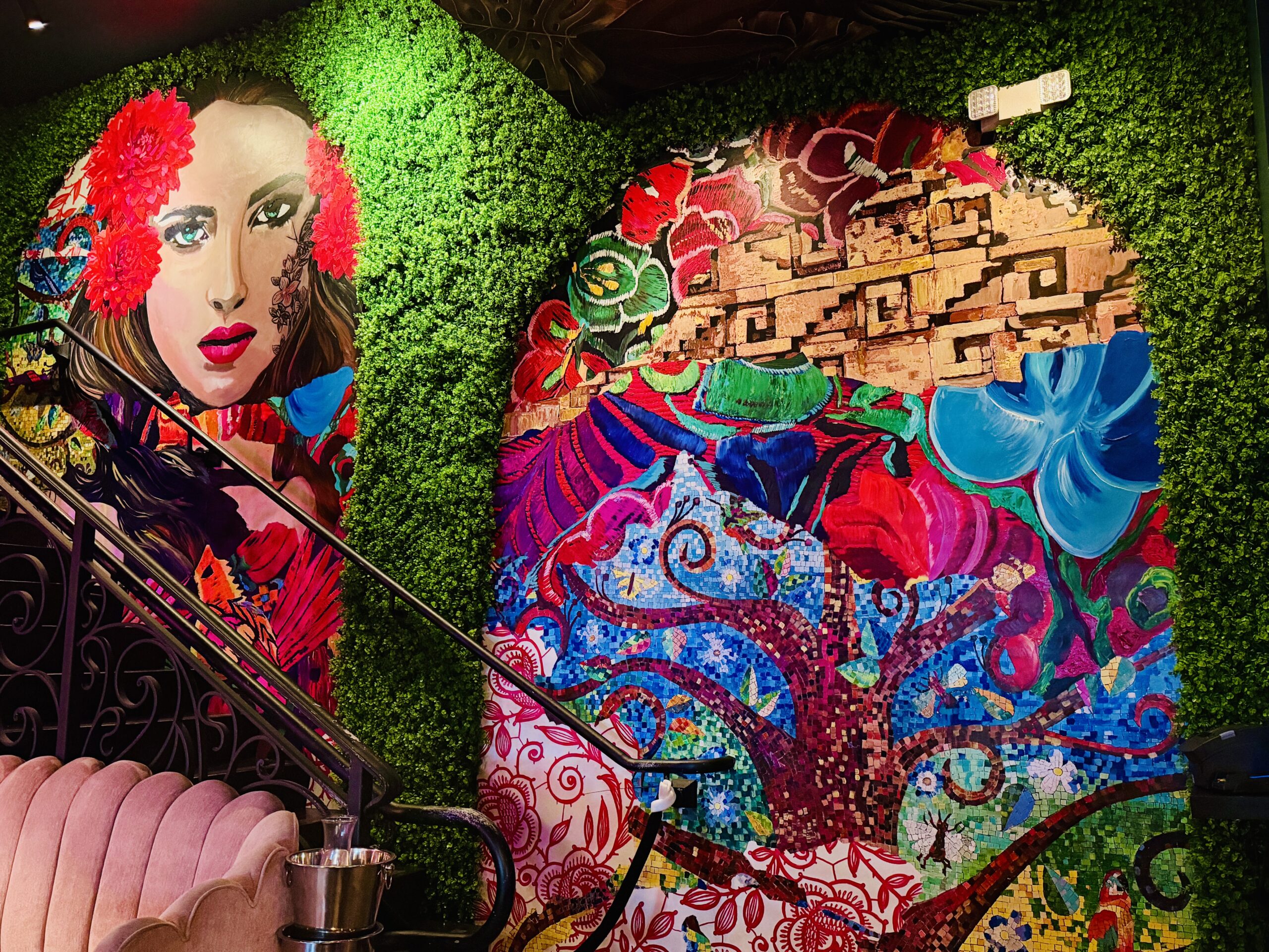 South Beach Before a Cruise: Was Arriving Early Worth It? Beautiful South Beach Decor