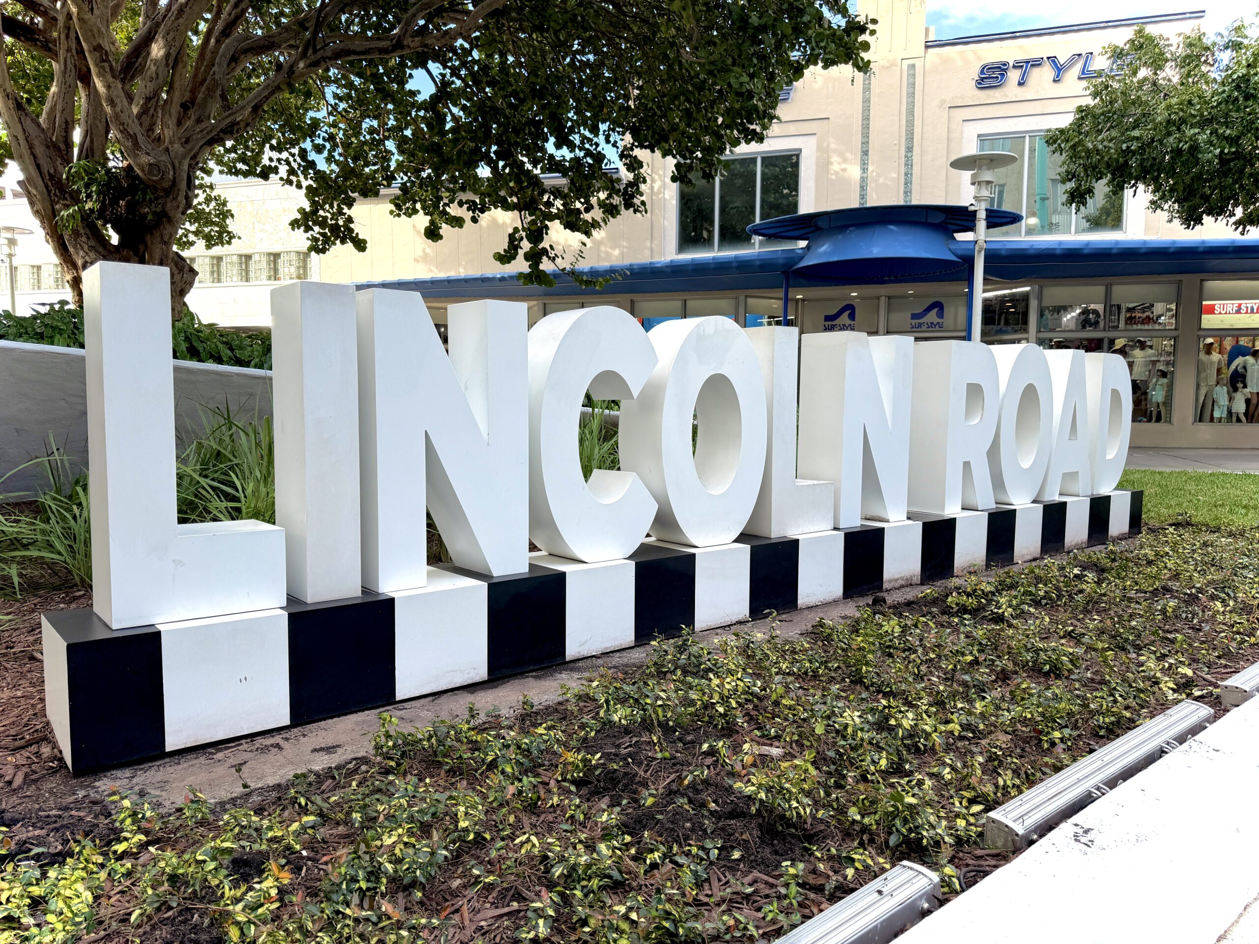 South Beach Before a Cruise: Was Arriving Early Worth It? Lincoln Road Shopping in South Beach