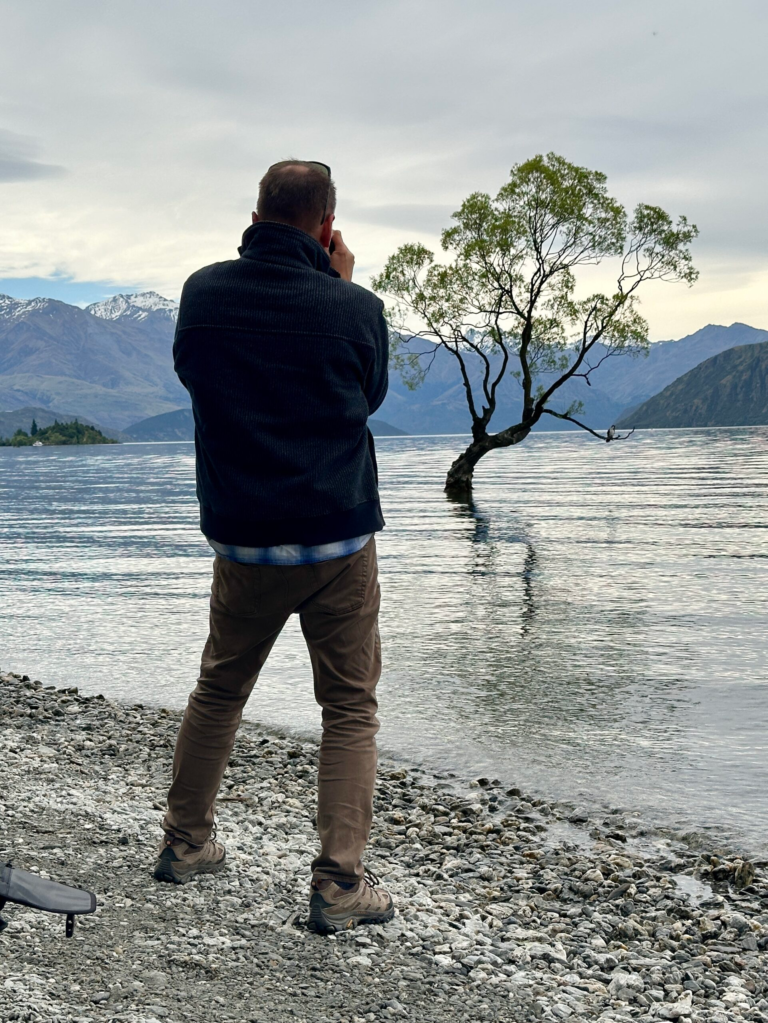 Taking a picture of That Wanaka Tree